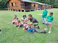 099a41e8-50b9-48a7-87d5-1c4a107e163e